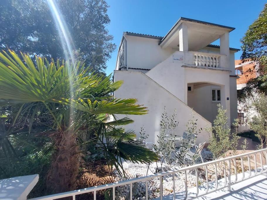 Casa Blanca, Biograd Na Moru公寓 外观 照片