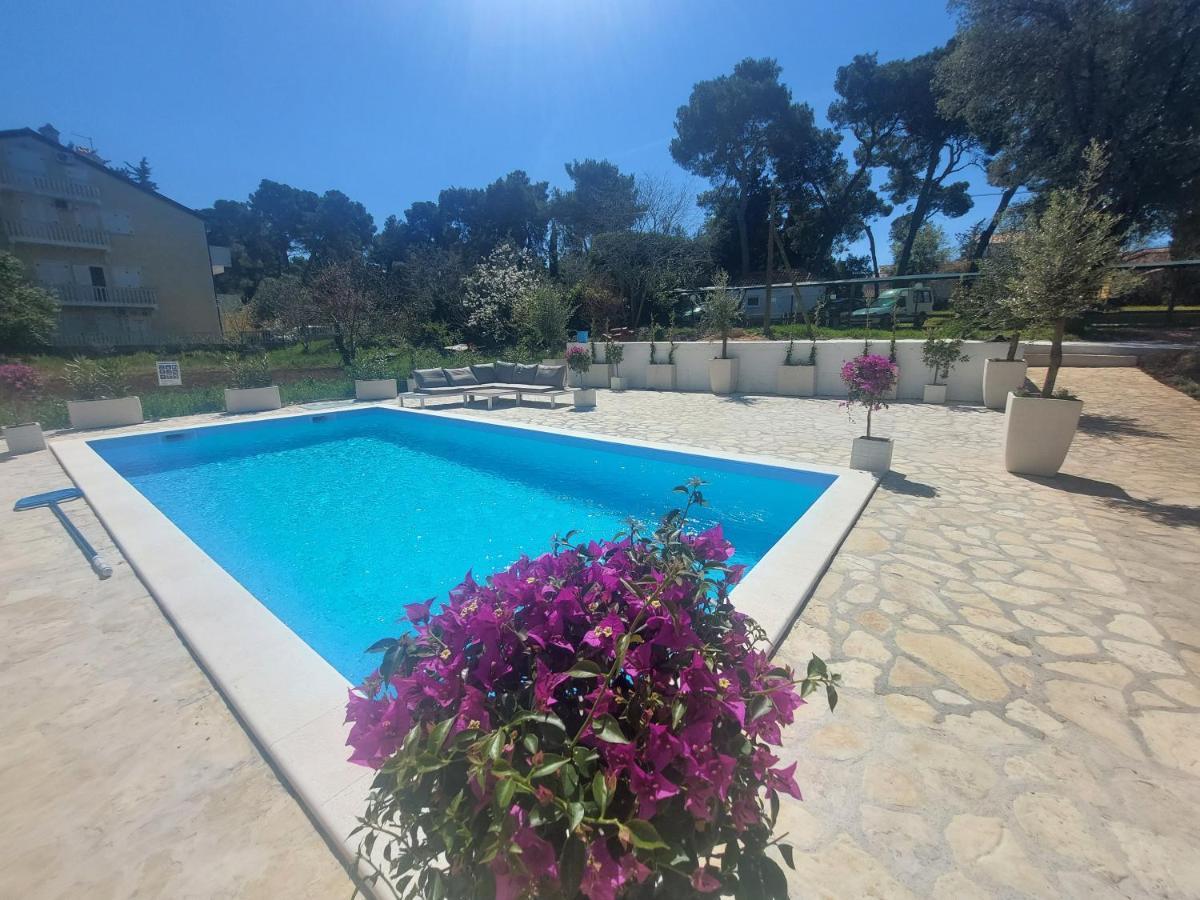 Casa Blanca, Biograd Na Moru公寓 外观 照片