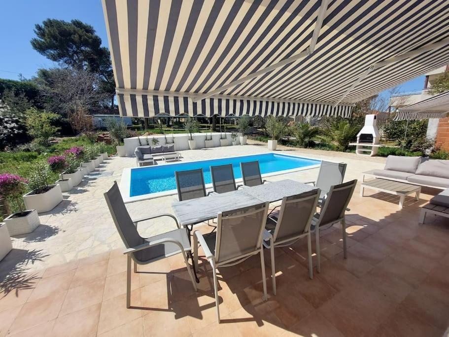 Casa Blanca, Biograd Na Moru公寓 外观 照片