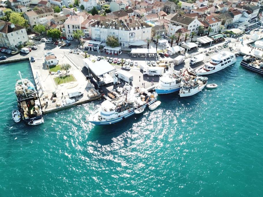 Casa Blanca, Biograd Na Moru公寓 外观 照片