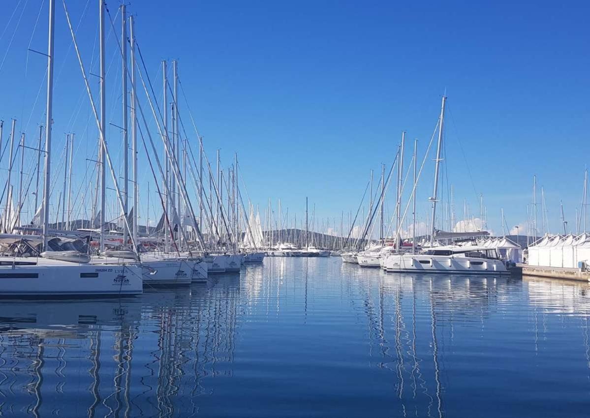 Casa Blanca, Biograd Na Moru公寓 外观 照片