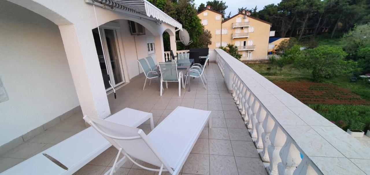 Casa Blanca, Biograd Na Moru公寓 外观 照片